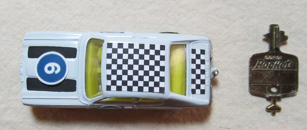 Corgi Rockets Diecast James Bond 007 Ford Capri with tune-up key 5 Corgi Rockets Diecast James Bond 007 Ford Capri with tune-up key 5