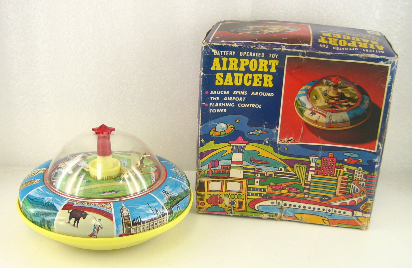 Modern Toys Japanese Tin Litho Battery-Operated Airport Saucer in the Box 1