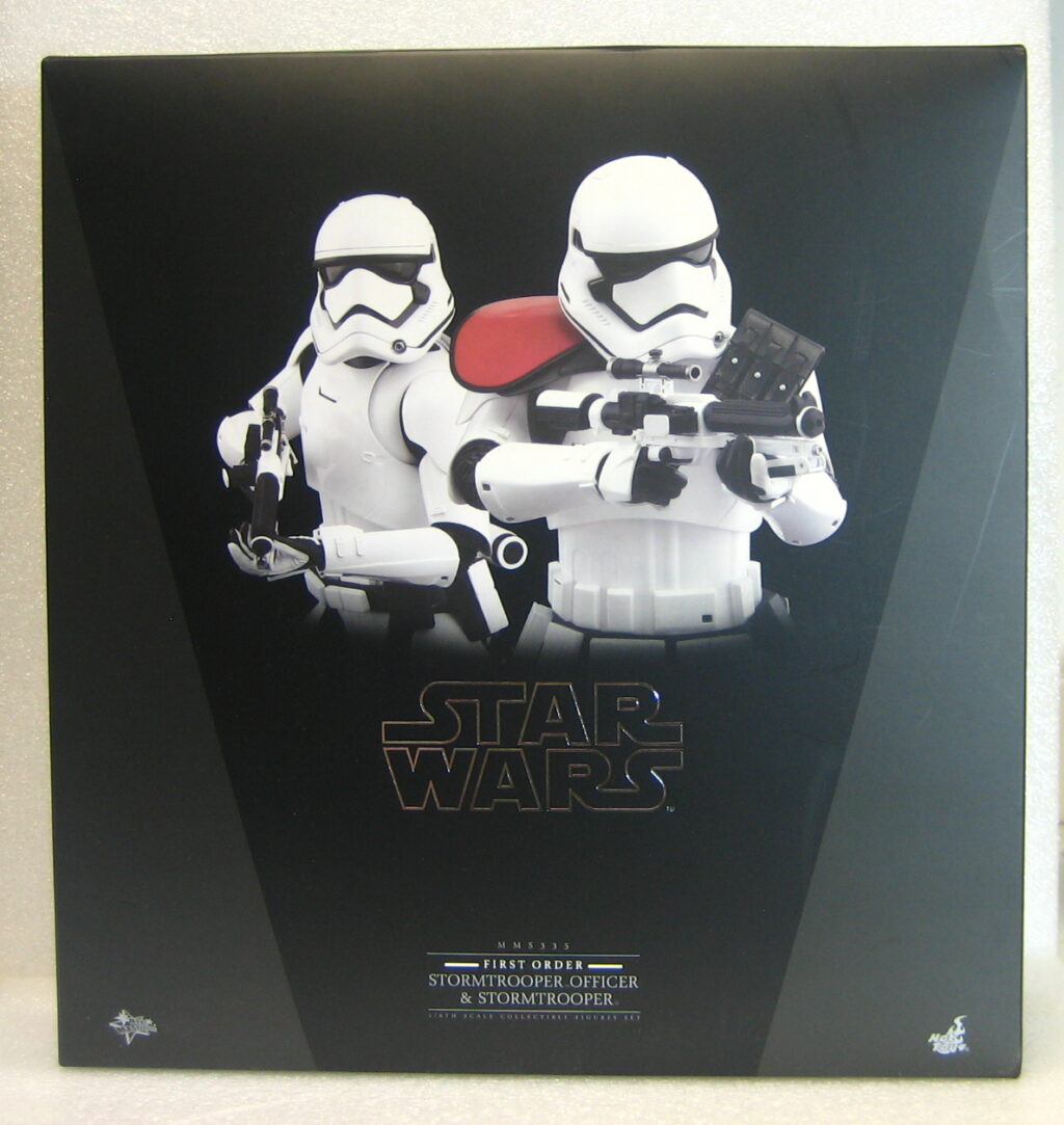 Hot Toys MMS335 Star Wars First Order Stormtrooper Officer & Stormtrooper 1:6 Scale Figure Set 1