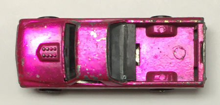 hot-wheels-hot-pink-skyshow-custom-fleetside-5 mattel hot wheels hot pink aero launcher skyshow custom fleetside 5