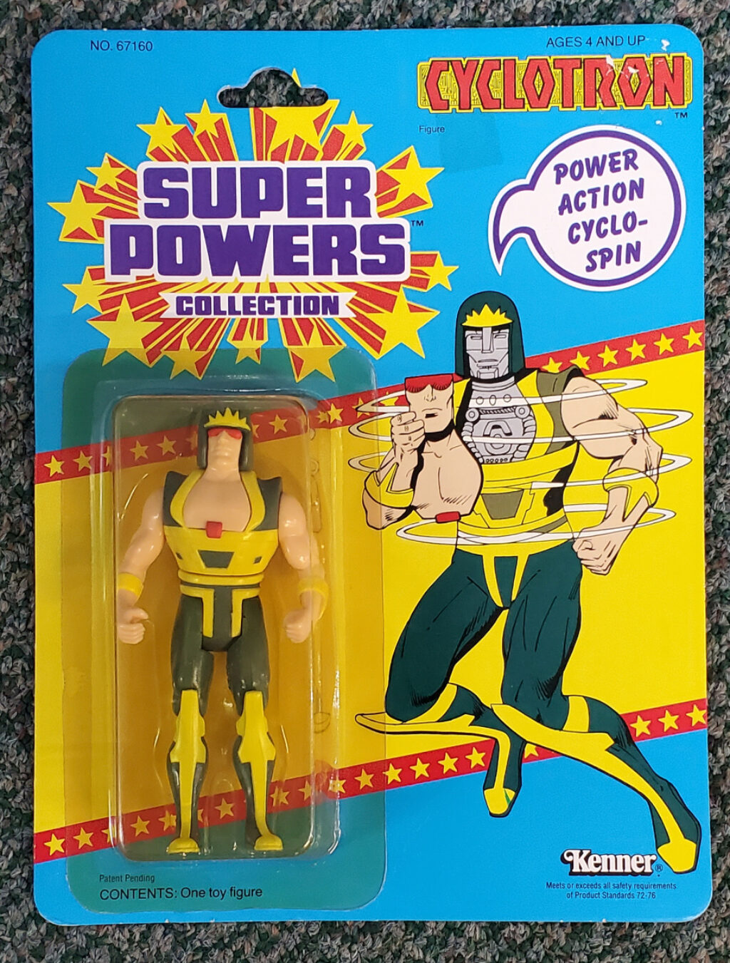 MOC Kenner Super Powers Cyclotron - Mint on Factory Sealed 33-Back Card 1