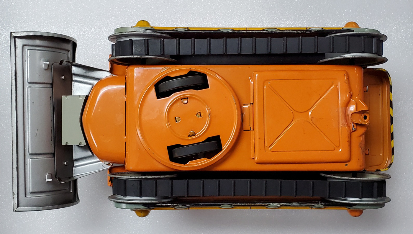 tn-japan-handy-han-battery-operated-bulldozer-4 1960's TN Japan Battery-Operated Tin Litho Handy Hank No. 112 Bulldozer 4