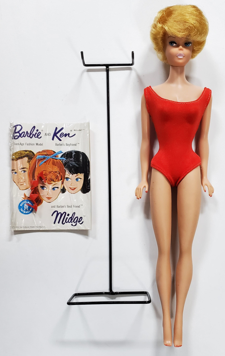 1962-850-platinum-blonde-bubblecut-barbie-3 1962 Mattel #850 Platinum Blonde Bubble Cut Barbie in the Box 3