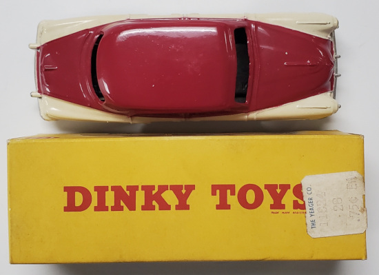 dinky-toys-172-two-tone-studebaker-land-crusier-3 1957 Dinky Toys #172 Two Tone Studebaker Land Cruiser: Mint in the Box 3