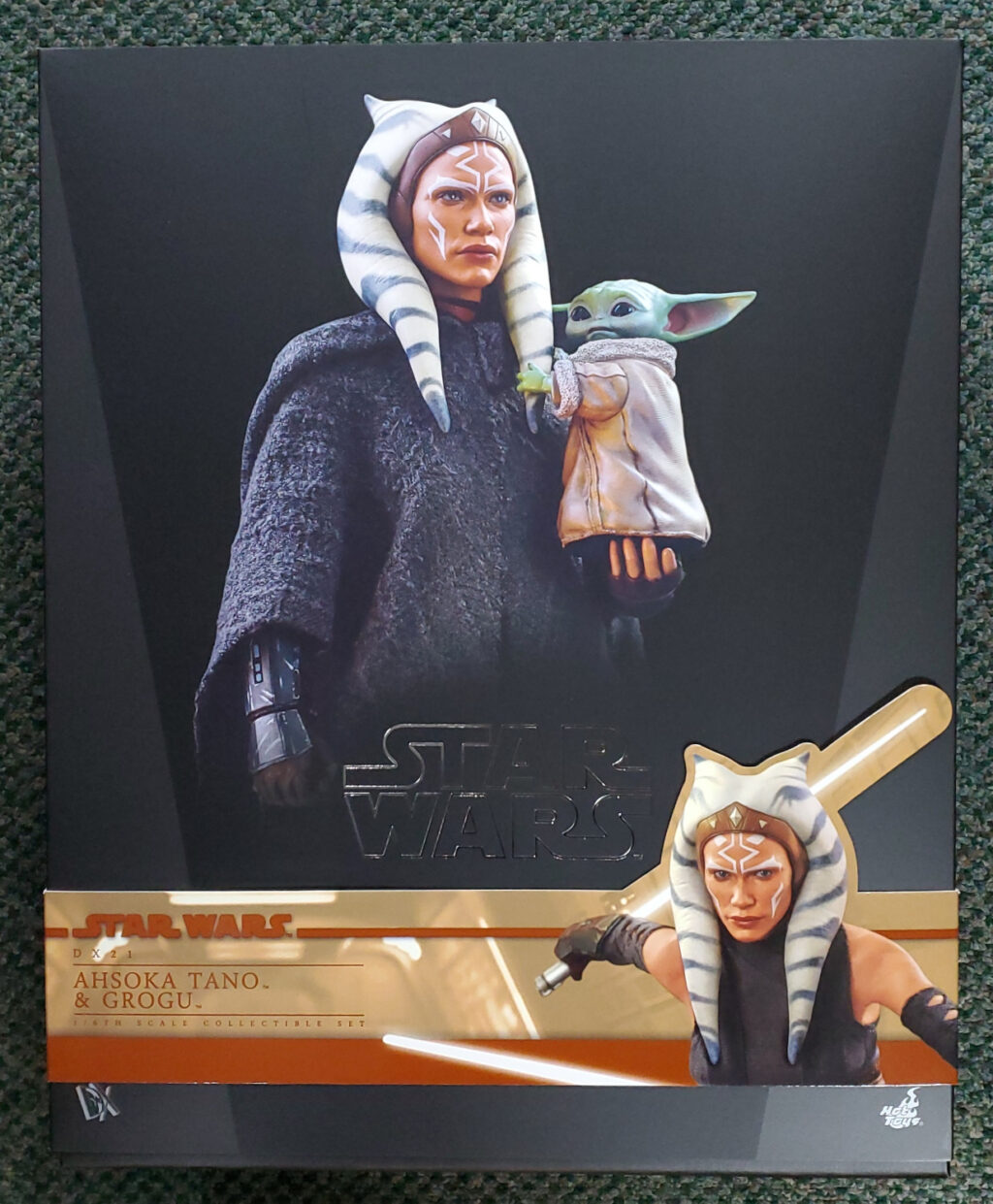 Hot Toys Star Wars The Mandalorian Ahsoka Tano & Grogu 1:6 Scale Figure Set 1