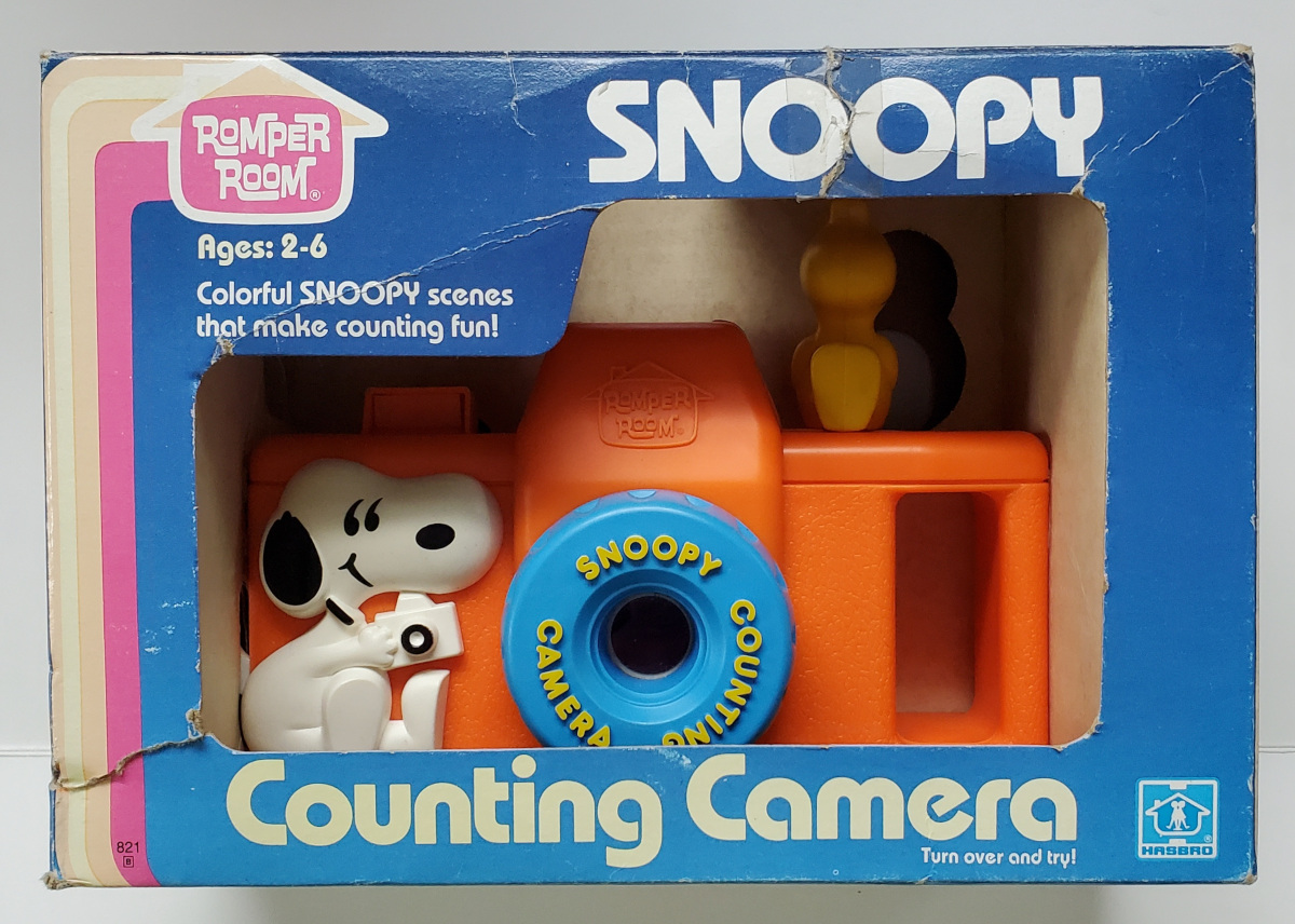 hasbro-romper-room-peanuts-snoopy-counting-camera-1 1972 Hasbro Romper Room Peanuts Snoopy Counting Camera in Original Box 1