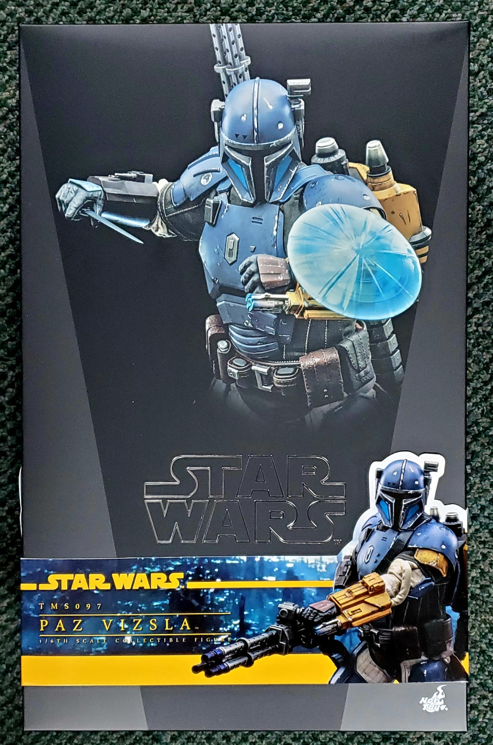 hot-toys-star-wars-the-mandalorian-paz-vizsla-figure-1 Hot Toys Star Wars The Mandalorian Paz Vizsla 1:6 Scale Figure 1