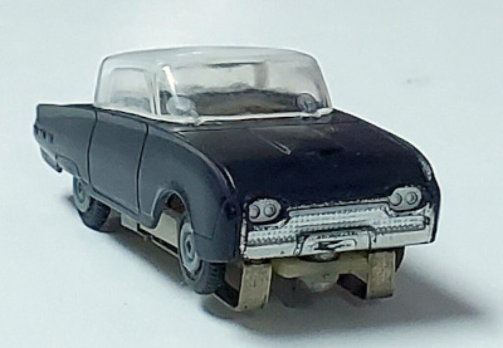 Atlas 1962 Ford Thunderbird HO Slot Car in Black with White Hardtop 1