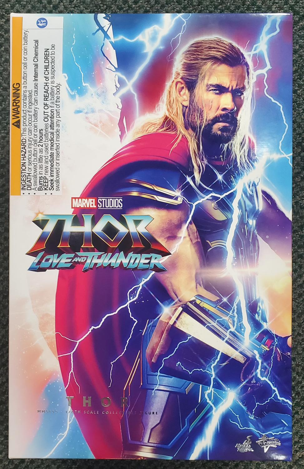 Hot Toys Thor Love and Thunder Edition Thor 1:6 Scale Figure 1