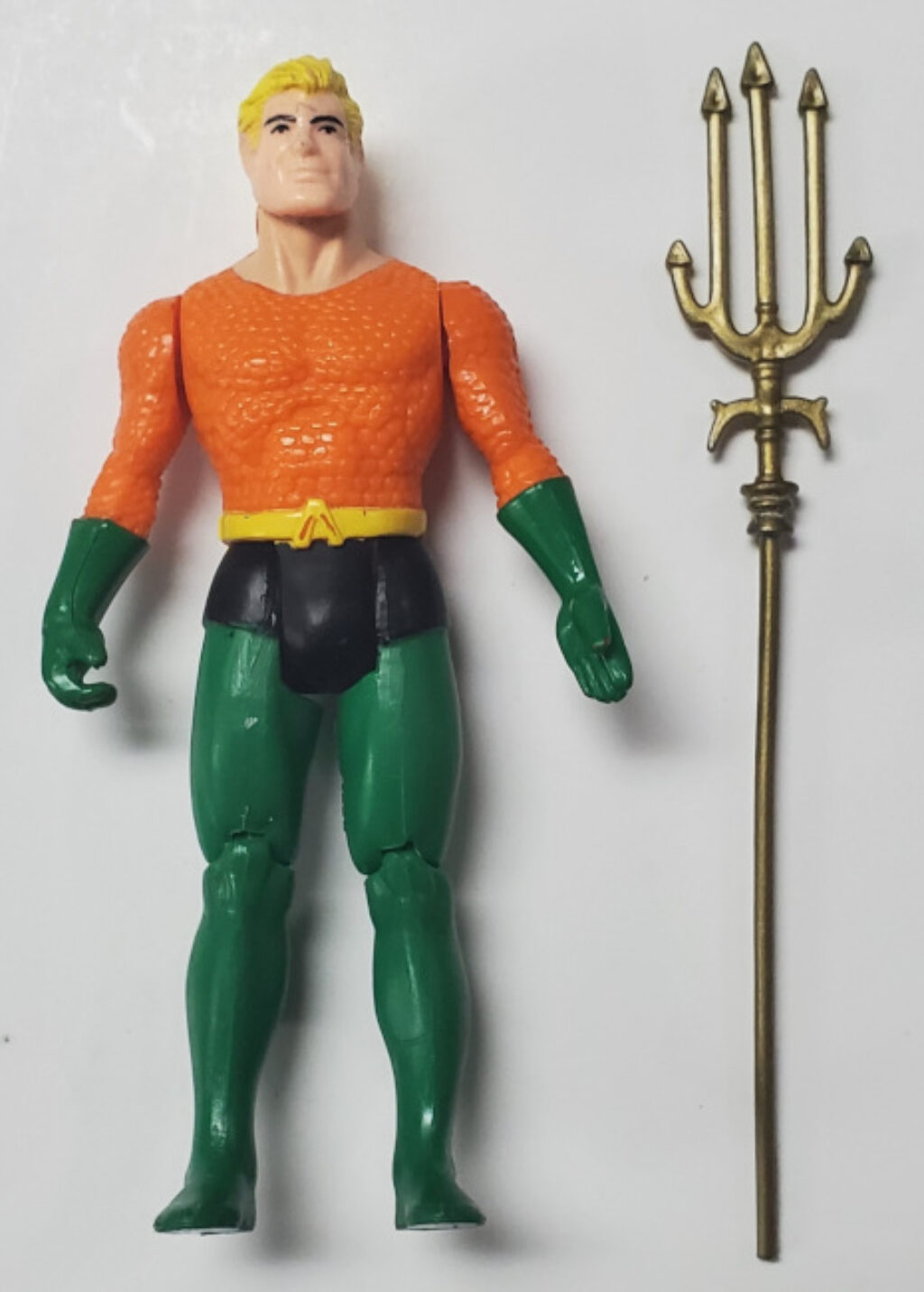 Vintage Kenner Super Powers Aquaman Figure with Trident 1