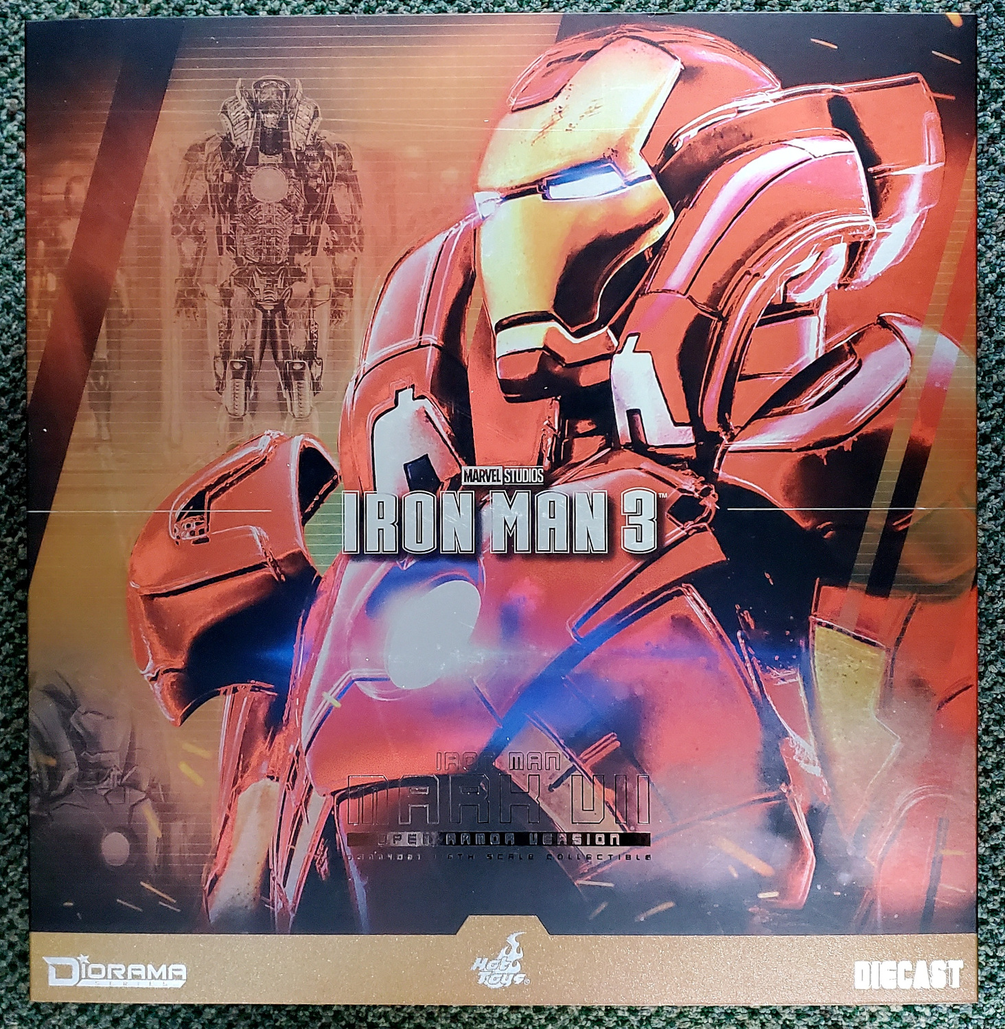hot-toys-marvel-iron-man-3-mark-vii-open-armor-version-ds004-d51-1 Hot Toys Iron Man 3 Mark VII Open Armor Version 1:6 Scale Diorama