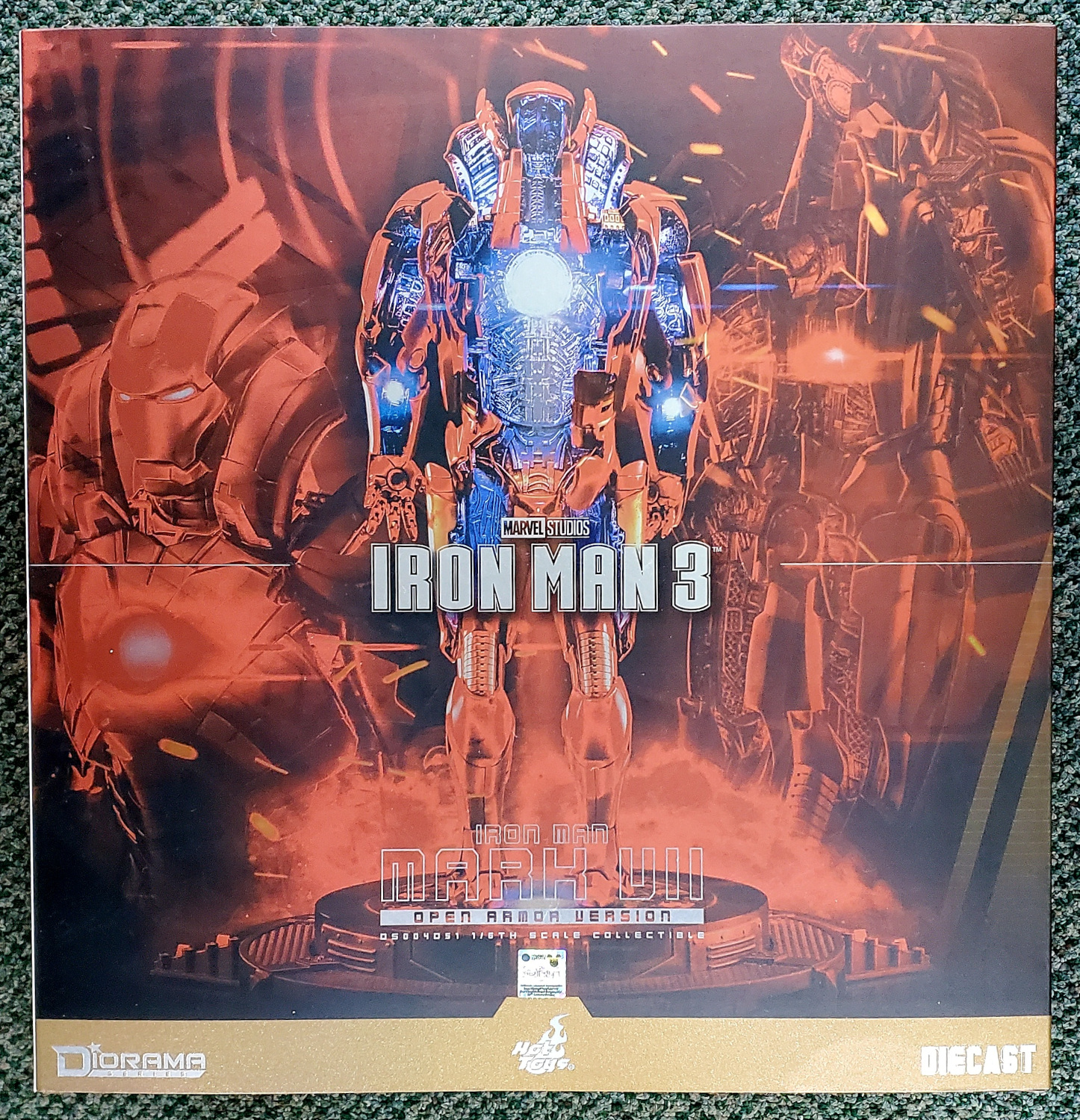hot-toys-marvel-iron-man-3-mark-vii-open-armor-version-ds004-d51-2 Hot Toys Iron Man 3 Mark VII Open Armor Version 1:6 Scale Diorama 2