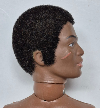 hasbro-gi-joe-adventure-team-african-american-adventurer-in-box-11 1970 Hasbro 12″ G.I. Joe Complete Adventure Team African American Adventurer Action Figure in the Box 11