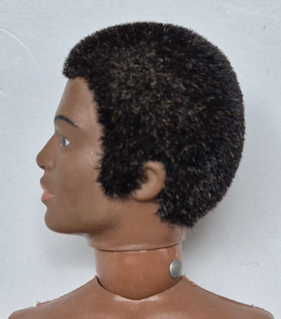 hasbro-gi-joe-adventure-team-african-american-adventurer-in-box-12 1970 Hasbro 12″ G.I. Joe Complete Adventure Team African American Adventurer Action Figure in the Box 12