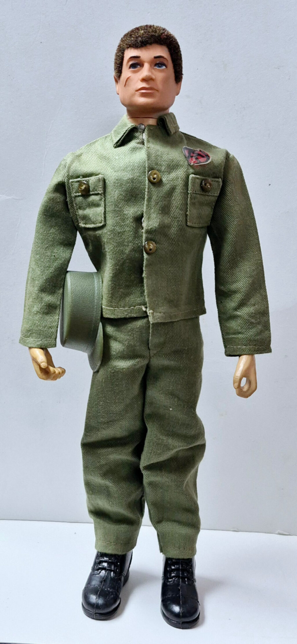 1974 Hasbro 12″ G.I. Joe Talking Man of Action with Kung Fu Grip Action Figure and Outfit 1
