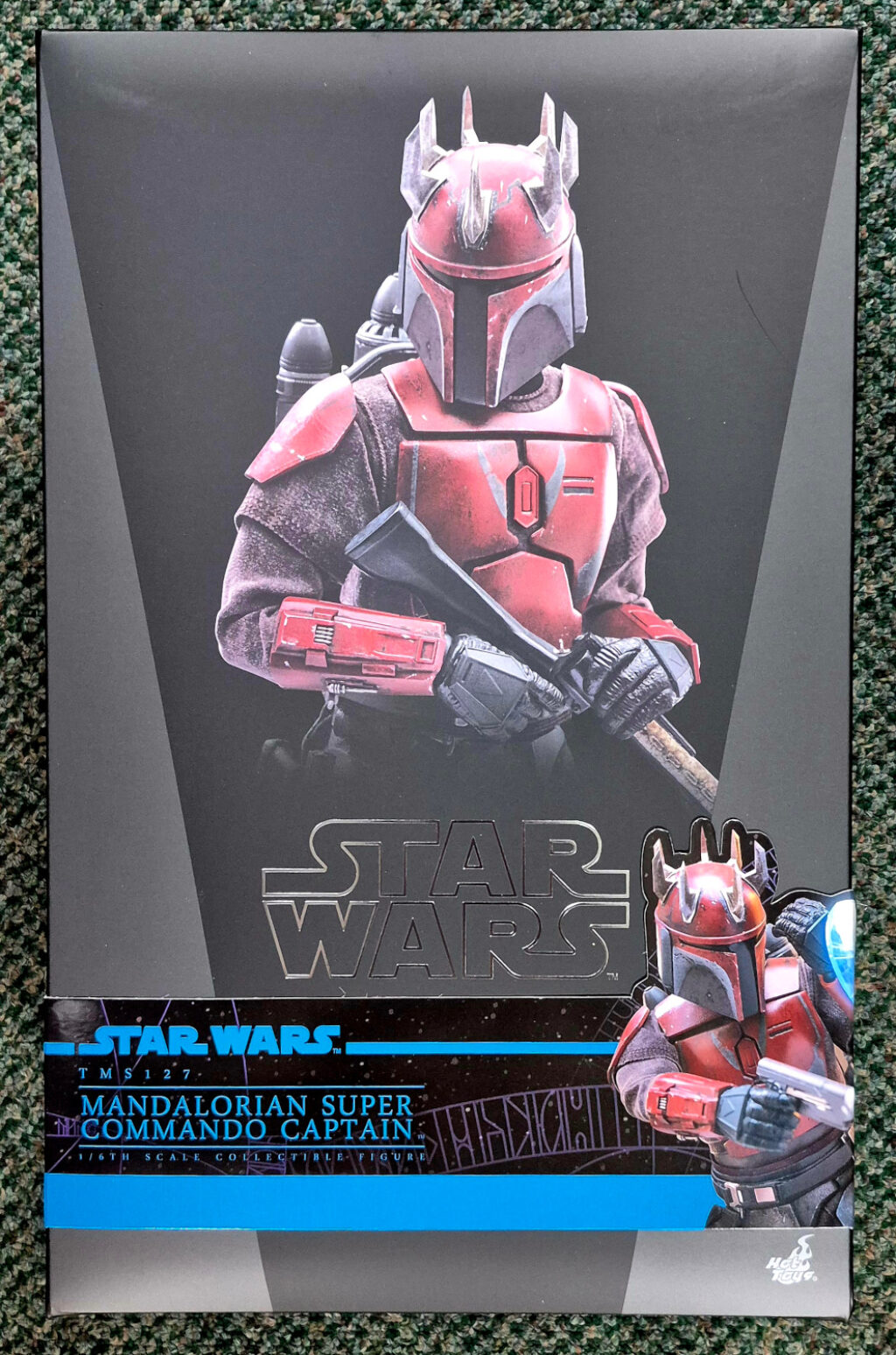 Hot Toys Star Wars The Mandalorian Super Commando Captain 1:6 Scale Figure 1