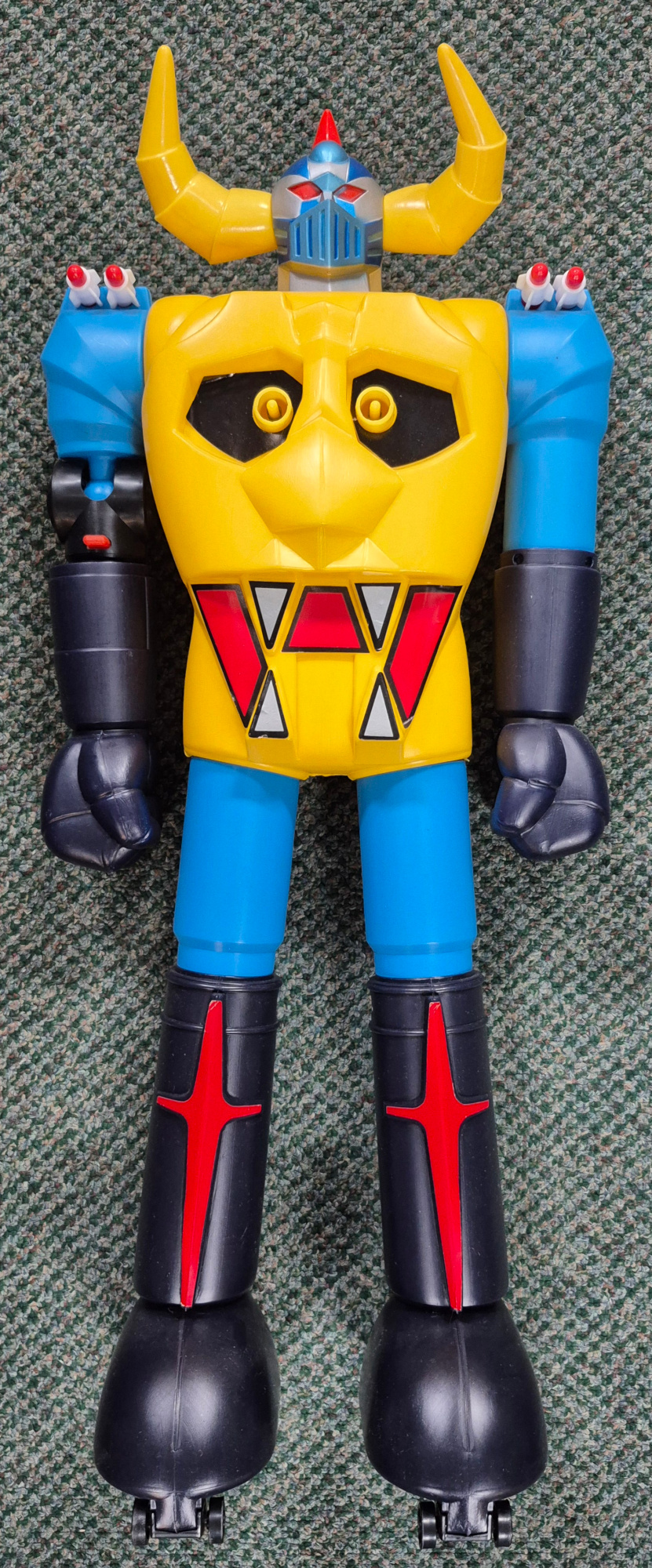 mib-1978-mattel-shogun-warriors-gaiking-8 1978 Mattel Shogun Warriors Gaiking 24" Figure - Complete in Box 8