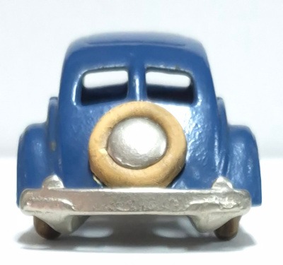 hubley-cast-iron-volkswagen-vw-beetle-5 1940's Hubley Cast Iron Volkswagen (VW) Beetle 5