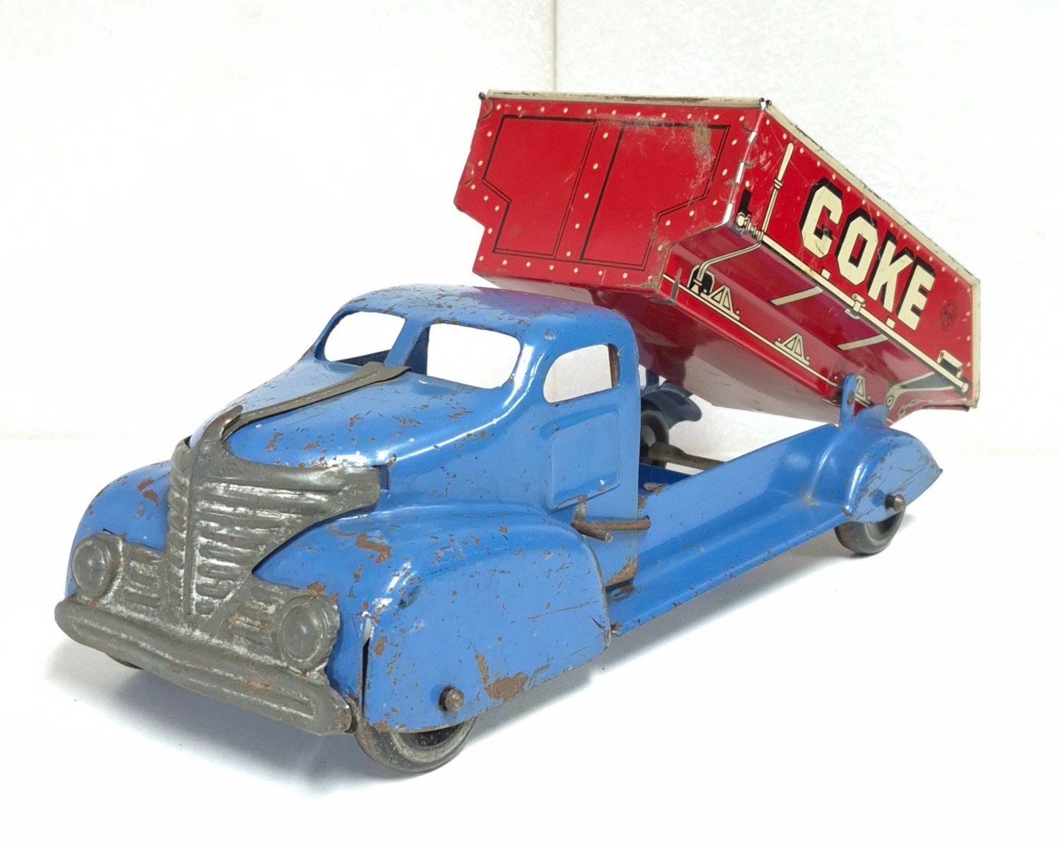 1940's Marx Pressed Steel and Tin Litho Coke Coal Dump Truck 1