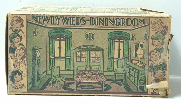 marx-tin-litho-home-town-series-newlyweds-dining-room-play-scene-diorama-12 1930's Marx Tin Litho Home Town Series Newlyweds Dining Room Play Scene Diorama with Box 12