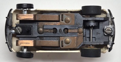 aurora-thunderjet-500-1404-volkswagen-beetle-slot-car-on-chassis-6 1960's Aurora Thunderjet 500 #1404 Volkswagen Beetle HO Slot Car on Chassis: Track Tested 6