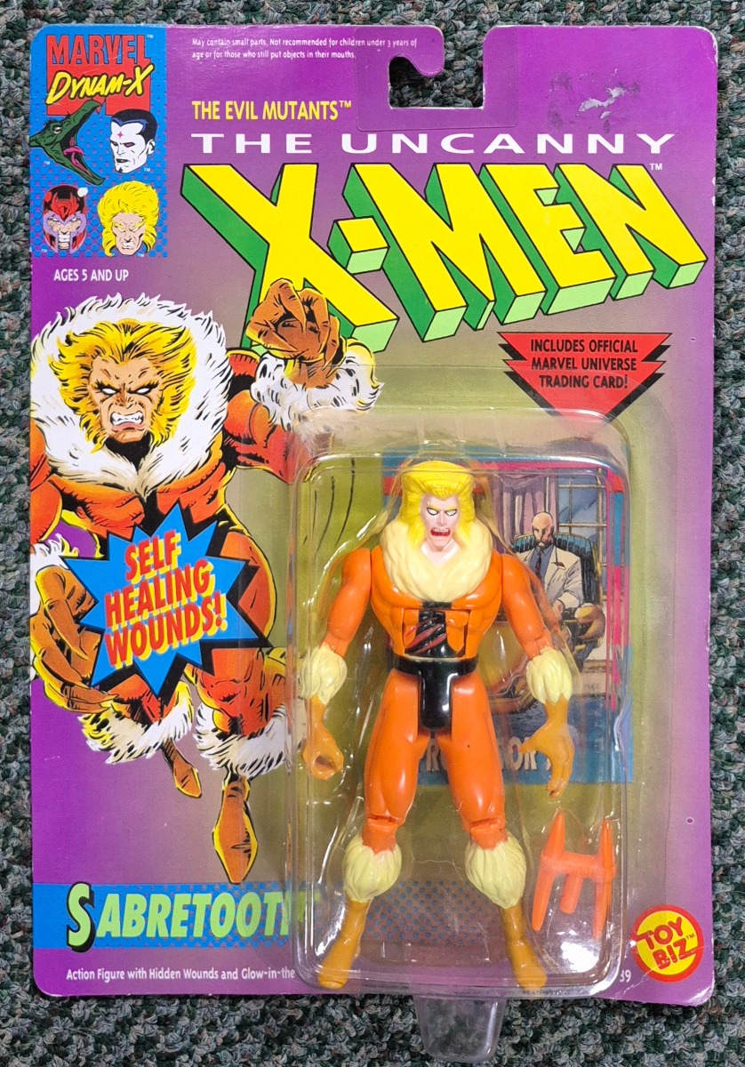 Toy Biz 1992 Uncanny X-Men Sabretooth Action Figure: Mint on Card 1