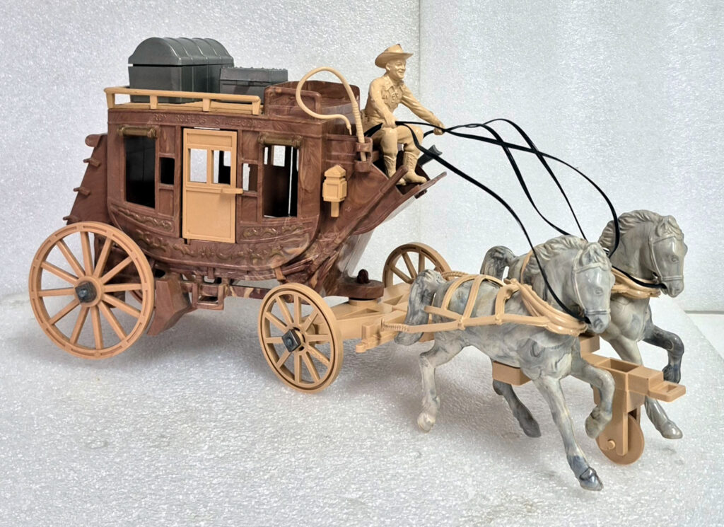 1955 Ideal Roy Rogers Fix-It Stagecoach Playset - Complete 1