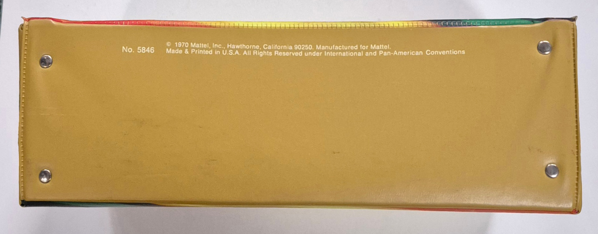 mattel-hot-wheels-hot-birds-collectors-case-4 1970 Mattel Hot Wheels Hot Birds Collectors Case with Insert Trays 4
