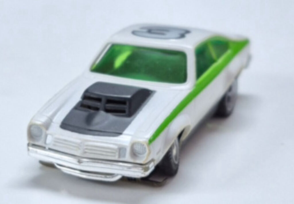 Aurora Xlerators Chassis with Autoworld #3 Chevy Vega Pro Stock Body HO Slot Car: Track Tested 1