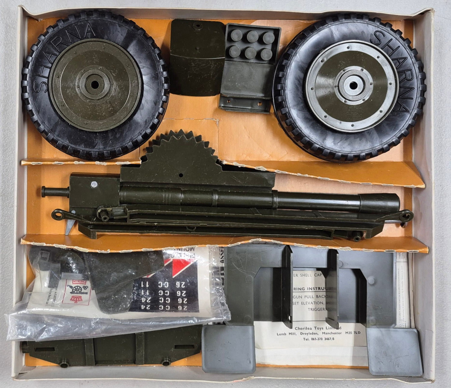 cherilea-big-12-series-gi-joe-field-gun-in-box-6 1970 Cherilea G.I. Joe Big 12 Series Field Gun Complete in Box 6
