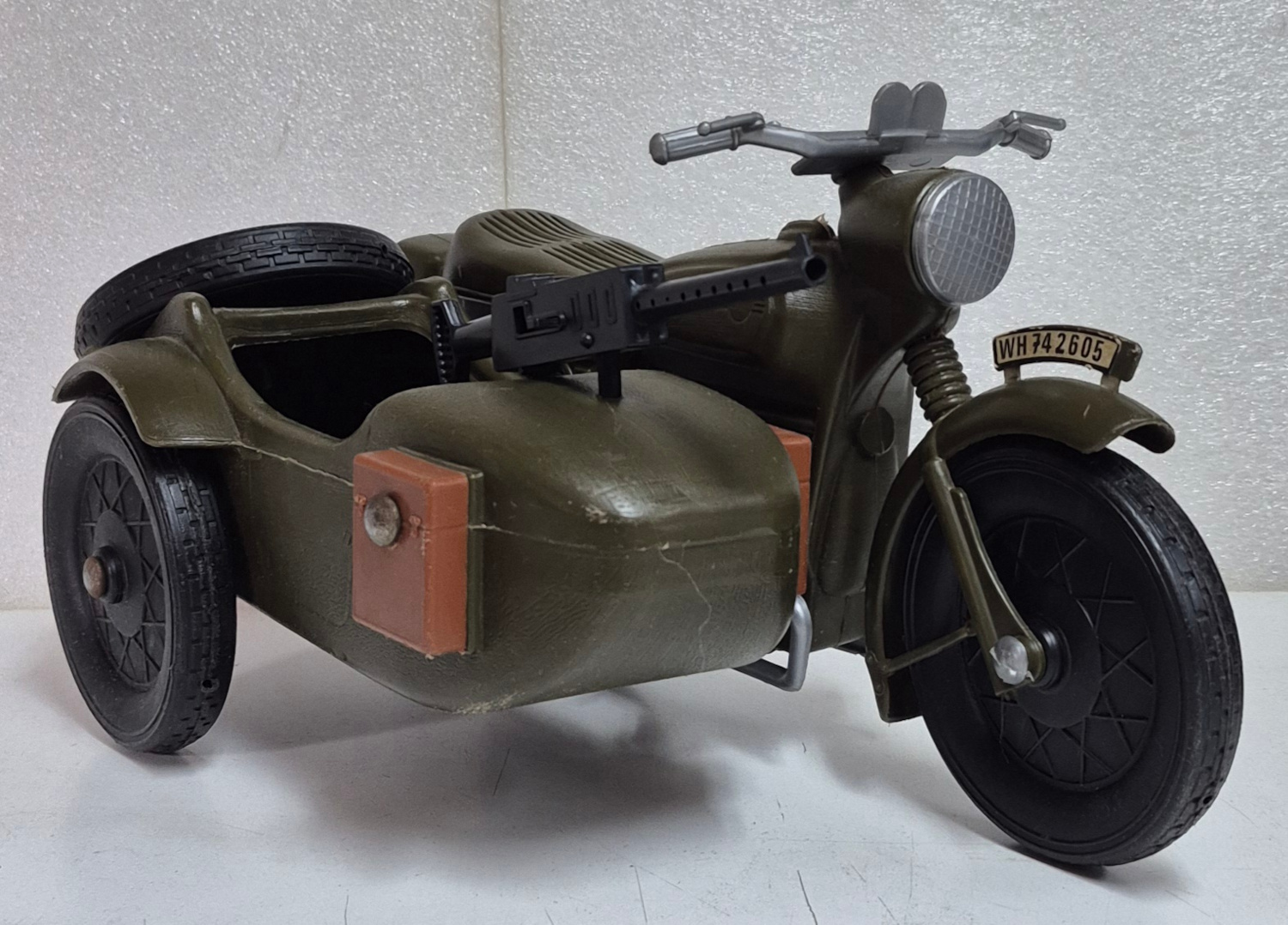 cherilea-toys-gi-joe-german-army-motorcycle-and-sidecar-in-box-7 1970 Cherilea G.I. Joe German Army Motorcycle & Sidecar in Box 7