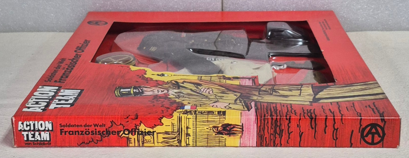 schildkrot-hasbro-gi-joe-action-team-soldaten-der-welt-franzosischer-offizier-uniform-set-6 1970 Schildkrot Hasbro G.I. Joe Action Team Soldaten der Welt Französischer Offizier (French Officer) Uniform Set : Mint in Box 6