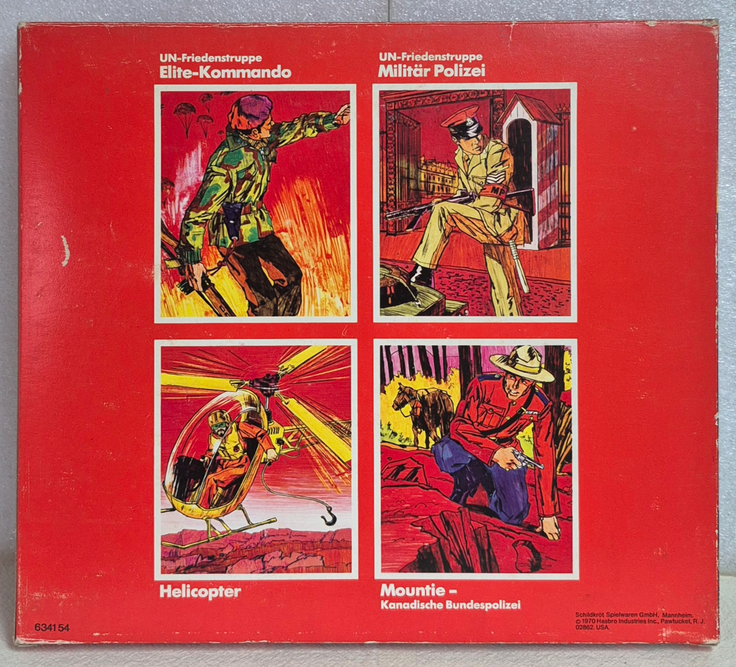 schildkrot-hasbro-gi-joe-action-team-un-friedenstruppe-sicherungs-kommando-outfit-set-2 1970 Schildkrot Hasbro G.I. Joe Action Team UN-Friedenstrupper Sicherungs-Kommando (U.N. Peacekeeping Force Security Command) Uniform Set : Mint in Box 2