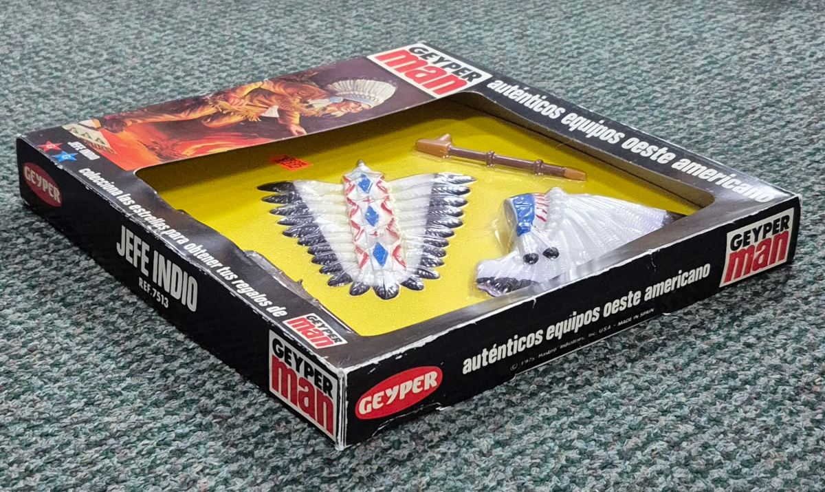 geyperman-autenticos-equipos-oeste-americano-jefe-indio-set-7513-4 MIB 1975 Geyperman Hasbro Autenticos Equipos Oeste Jefe Indio Set #7513: Mint in Box 4