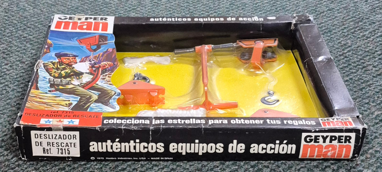 geyperman-hasbro-gi-joe-deslizador-de-rescate-7315-escape-slide-4 MIP 1975 Geyperman Hasbro G.I. Joe Deslizador de Rescate (Escape Slide) #7315 with German Stormtrooper Helmet: Mint in Package 4