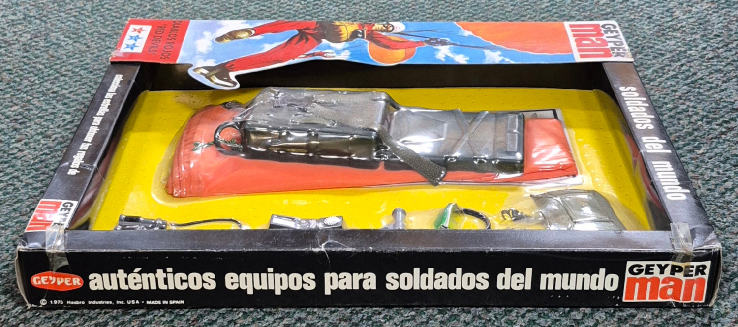 geyperman-hasbro-gi-joe-diablos-rojos-red-devils-set-5 MIP 1975 Geyperman Hasbro G.I. Joe Diablos Rojos "Red Devils" Set: Mint in Package 5