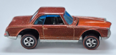 hot-wheels-1969-orange-mercedes-benz-280-sl-3 1969 Mattel Redline Hot Wheels Orange Mercedes-Benz 280 SL 3