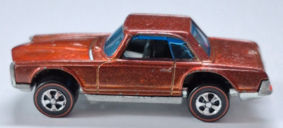 hot-wheels-1969-orange-mercedes-benz-280-sl-4 1969 Mattel Redline Hot Wheels Orange Mercedes-Benz 280 SL 4