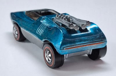 hot-wheels-1970-blue-aqua-peeping-bomb-2 1970 Mattel Redline Hot Wheels Blue Aqua Peeping Bomb - U.S. Casting 2