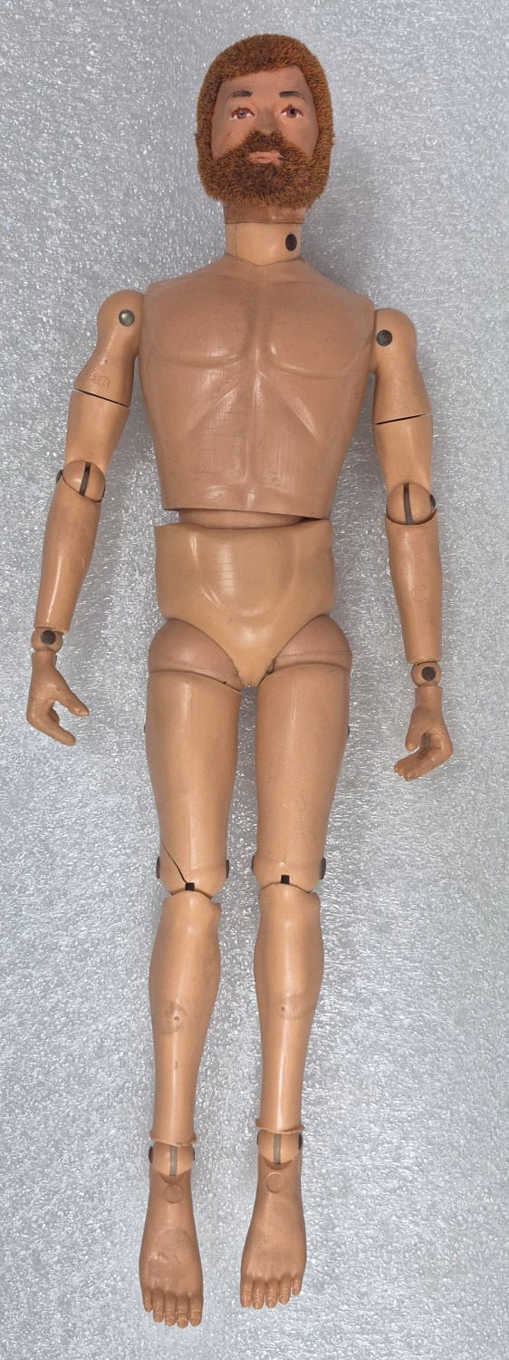 hasbro-1975-gi-joe-adventure-team-land-adventurer-and-danger-ray-detection-equipment-set-7333-4 1975 Hasbro G.I. Joe Adventure Team Land Adventurer with Danger Ray Detection Equipment Set 7333 in Custom Box 4