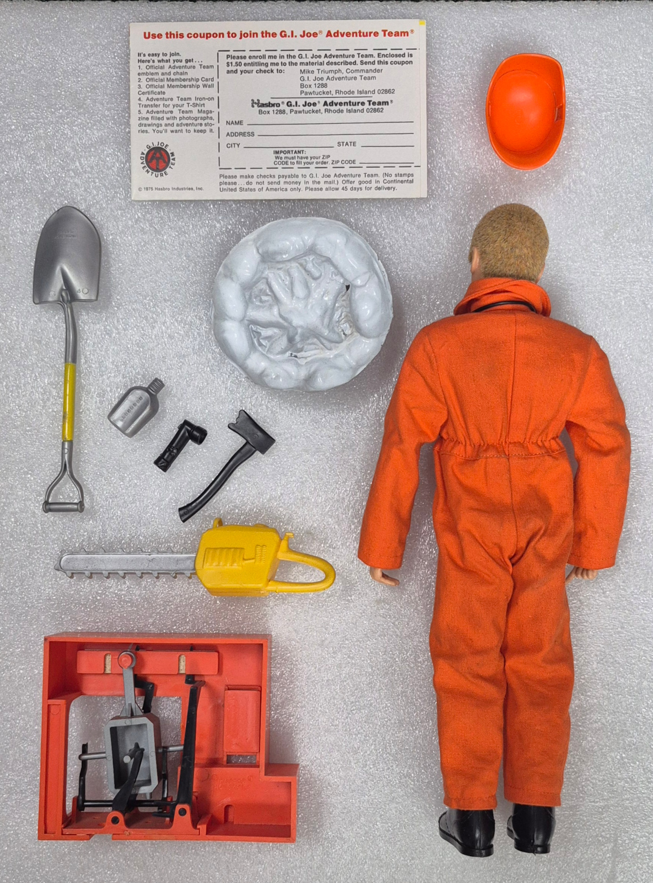 hasbro-1975-gi-joe-adventure-team-land-adventurer-and-raging-river-dam-up-equipment-set-7330-3 1975 Hasbro G.I. Joe Adventure Team Land Adventurer with Raging River Dam Up Equipment Set 7330 in Custom Box 3