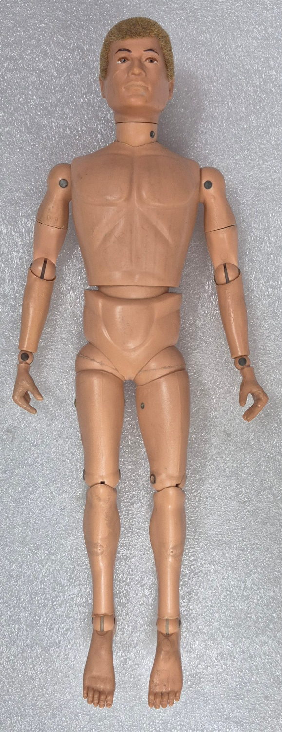 hasbro-1975-gi-joe-adventure-team-land-adventurer-and-raging-river-dam-up-equipment-set-7330-4 1975 Hasbro G.I. Joe Adventure Team Land Adventurer with Raging River Dam Up Equipment Set 7330 in Custom Box 4