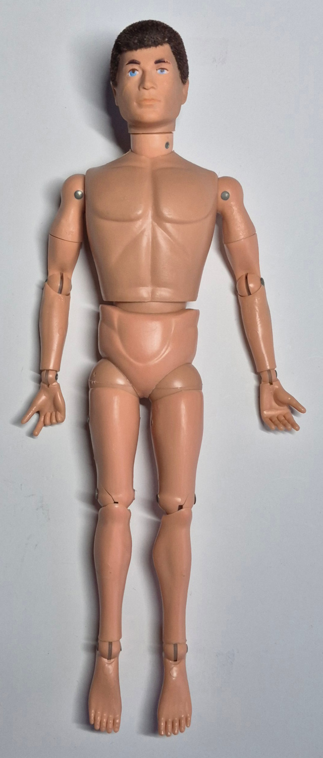 1972-hasbro-gi-joe-adventure-team-man-of-action-and-secret-agent-set-7375-4 1972 Hasbro G.I. Joe Adventure Team Man of Action with Secret Agent Equipment Set 7375 in Custom Box 4