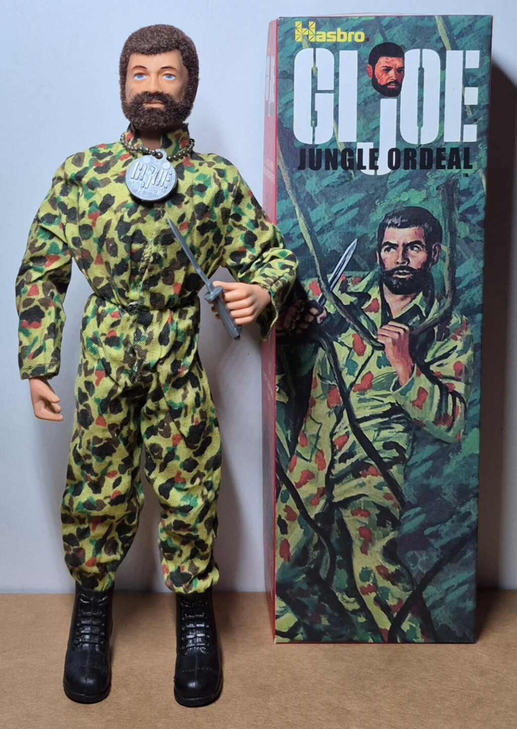 1973 Hasbro G.I. Joe Adventure Team Land Adventurer with Jungle Ordeal Equipment Set 7309 in Custom Box 1