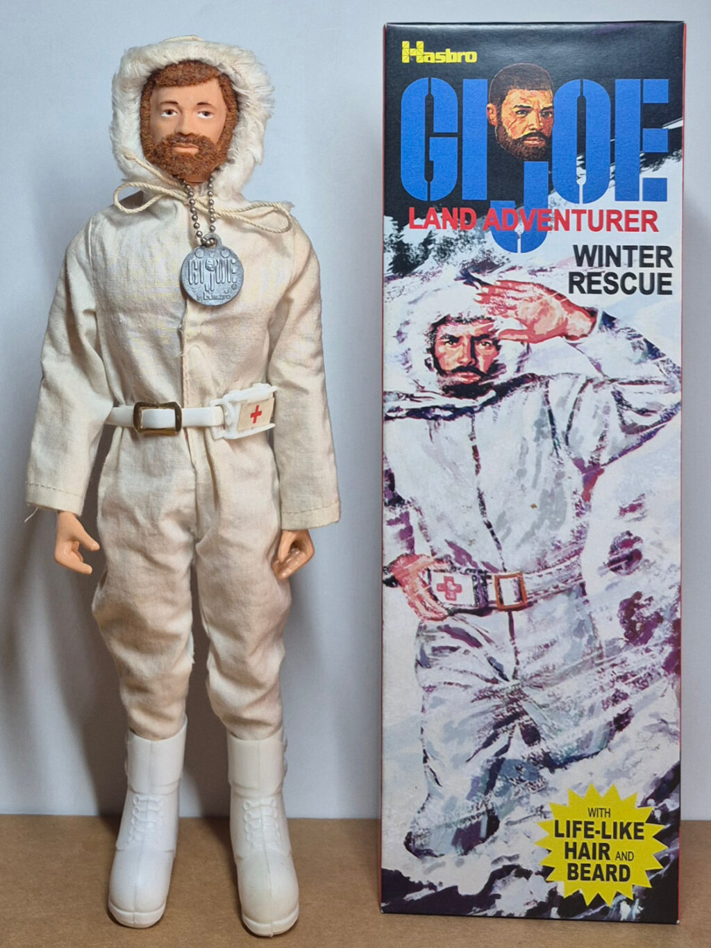 1973 Hasbro G.I. Joe Adventure Team Land Adventurer with Winter Rescue Equipment Set 7309-4 in Custom Box 1