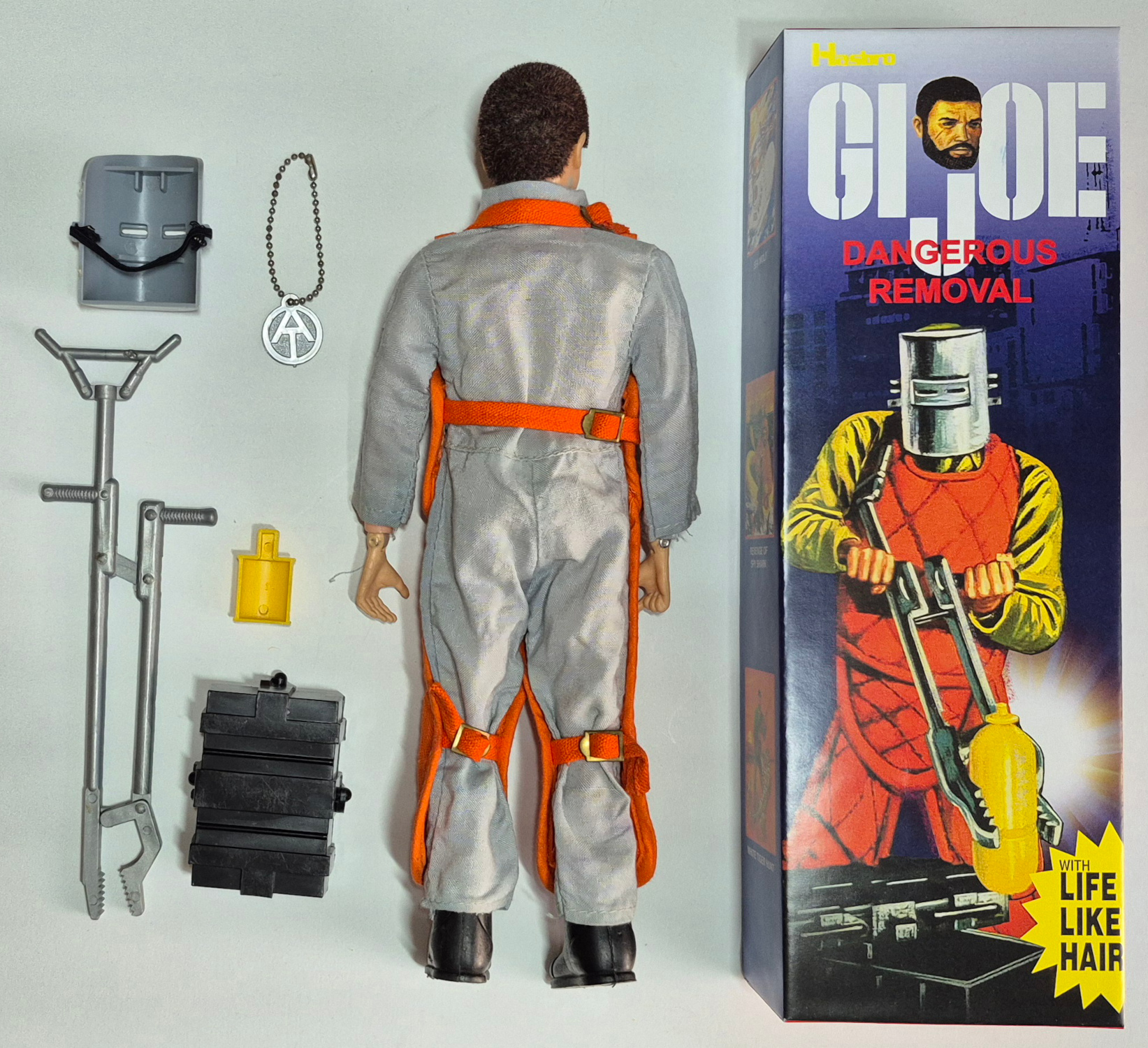1974-hasbro-gi-joe-adventure-team-man-of-action-and-dangerous-removal-set-7370-3 1972 Hasbro G.I. Joe Adventure Team Man of Action with Dangerous Removal Equipment Set 7370 in Custom Box 3