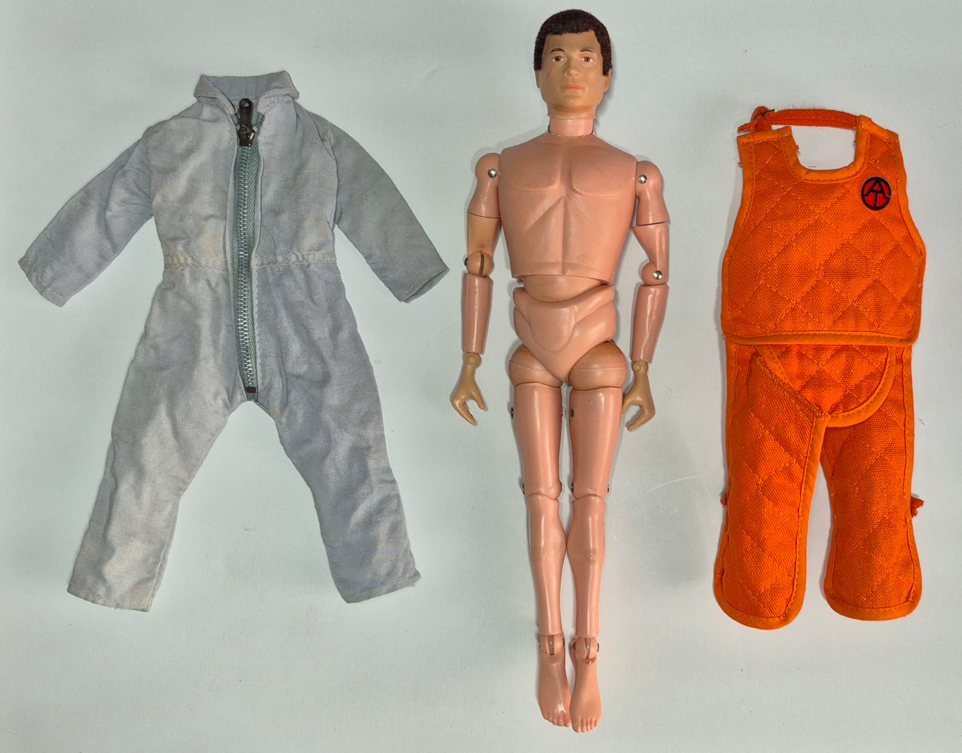 1974-hasbro-gi-joe-adventure-team-man-of-action-and-dangerous-removal-set-7370-4 1972 Hasbro G.I. Joe Adventure Team Man of Action with Dangerous Removal Equipment Set 7370 in Custom Box 4