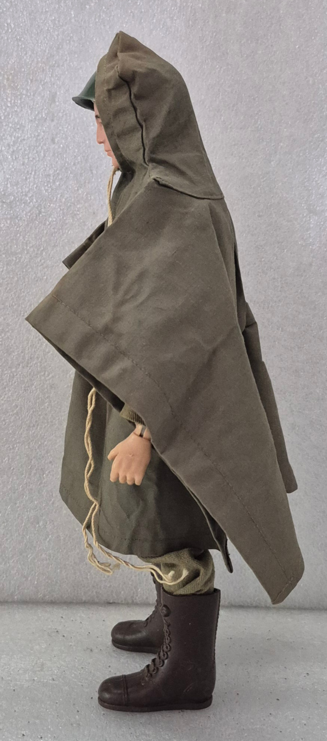 hasbro-1964-gi-joe-action-soldier-and-command-post-set-7517-2 1964 Hasbro G.I. Joe Action Soldier & Command Post Poncho Set 7517 Complete 2