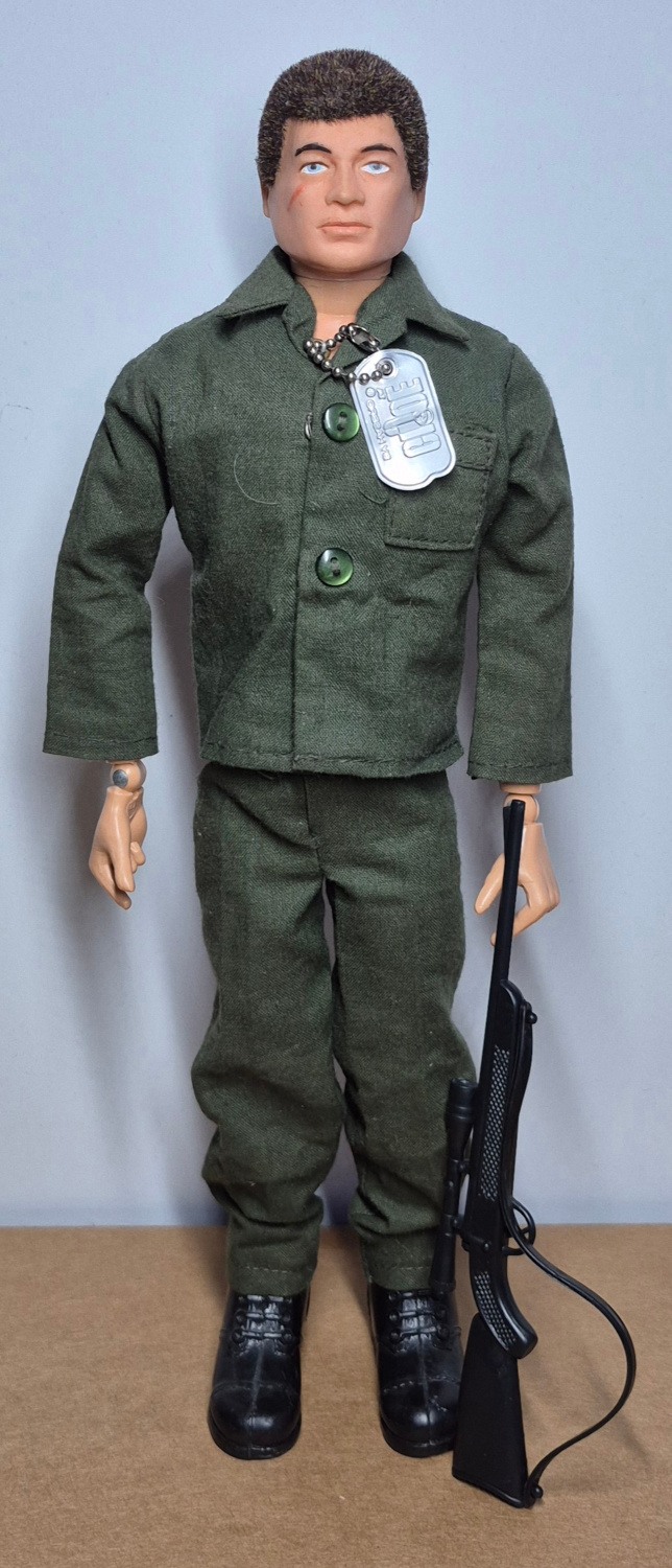 hasbro-1974-gi-joe-adventure-team-talking-man-of-action-and-dangerous-mission-equipment-set-7308-2-1 1974 Hasbro G.I. Joe Adventure Team Talking Man of Action with Dangerous Mission Equipment Set 7308-2 in Custom Box 1